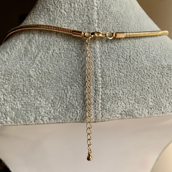 Gold Tone Snake Chain - Black Triangle Pendant Necklace. - Picture 7 of 8